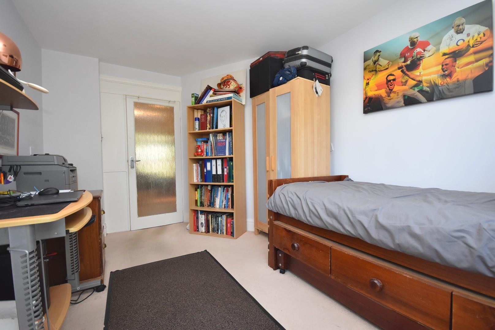 44b Victoria Road, Penarth, CF64 3HY
